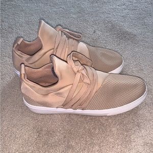 Steve Madden shoes